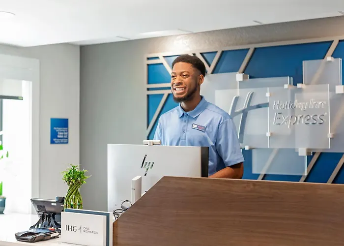 Holiday Inn Express Hyannis - Cape Cod By Ihg